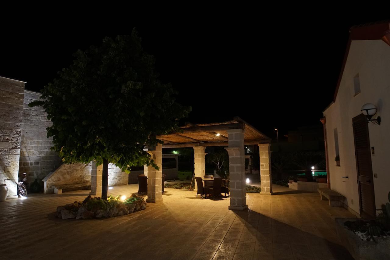 Bed and Breakfast Il Giardino Del Tiglio Uggiano La Chiesa Exterior foto
